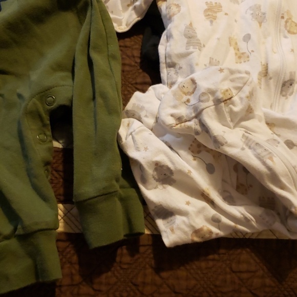 Infant clothes - Picture 4 of 4